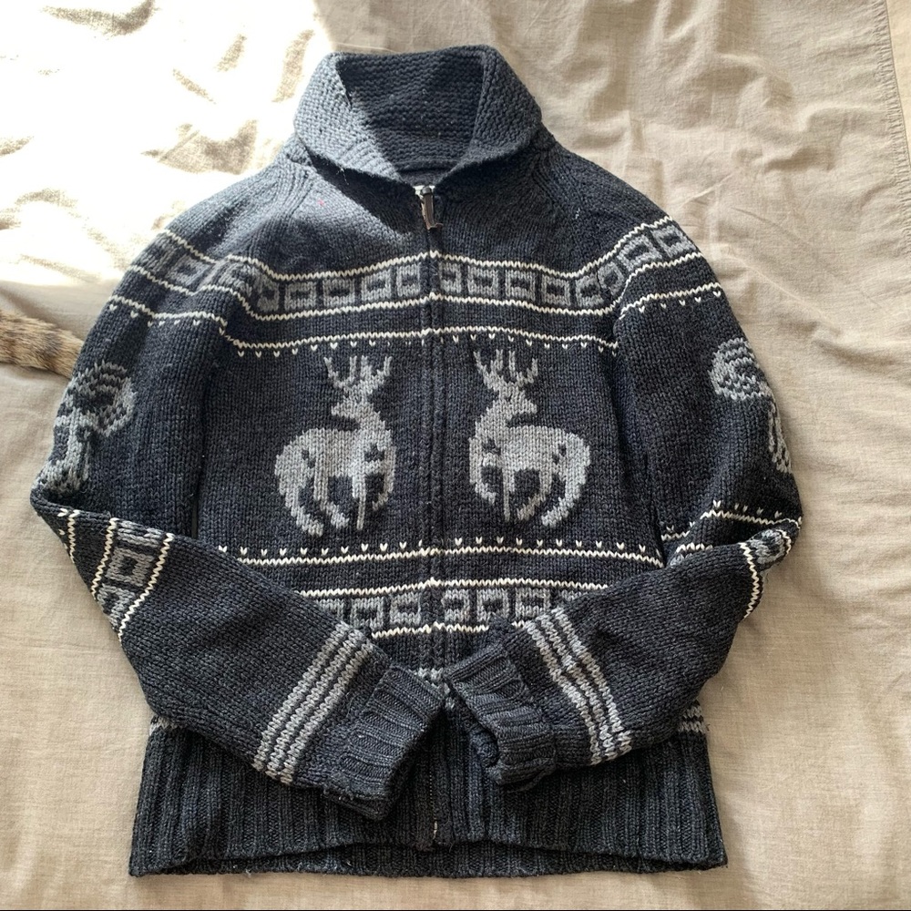 3/25 TNA wool sweater